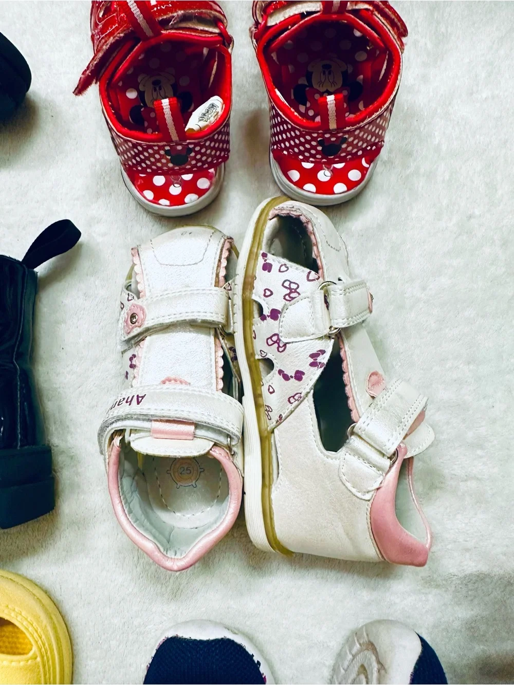 Huge lot Girls Shoes, Sneakers, Boots Size US 8 Disney Minnie Mouse,H&M Excellen